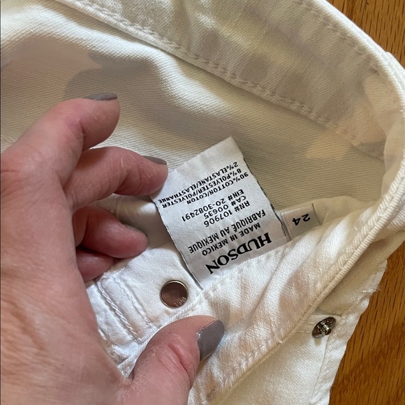 Hudson Holly High Rise 5 Pocket Flare, White - Picture 11 of 11